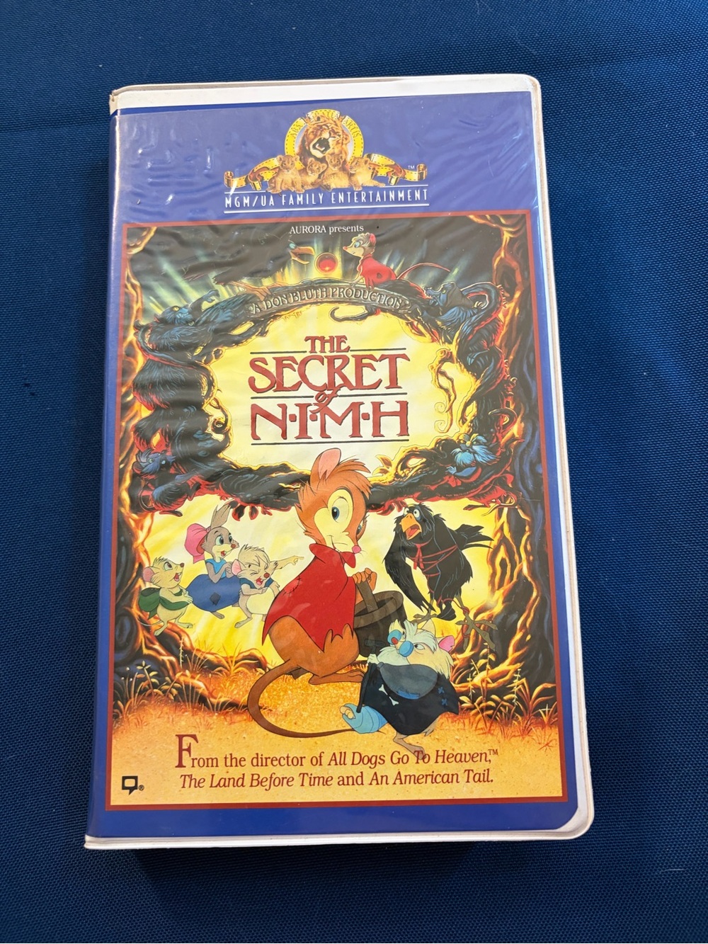 The Secret of NIMH VHS Tape - MGM/UA Family Entertainment - Blue